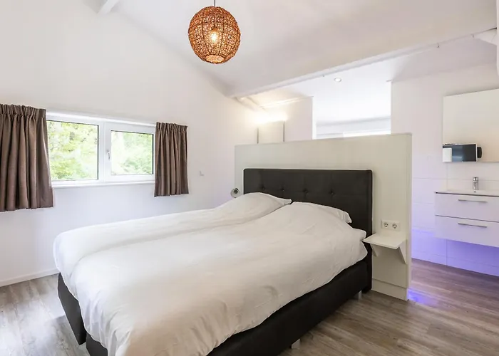 Park Berkenrhode פארק נופש *